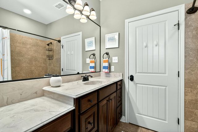 344 Stonebridge Ct., Gilmer, TX 75645