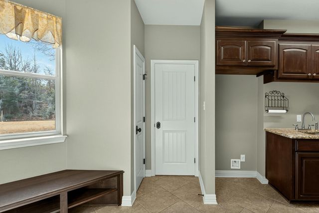 344 Stonebridge Ct., Gilmer, TX 75645