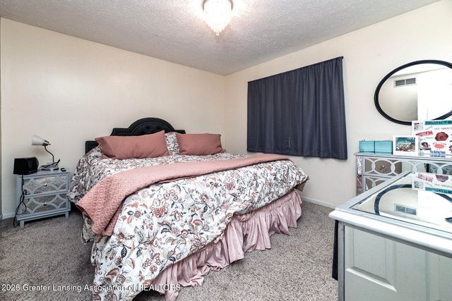 3176 Biber Street, East Lansing, MI 48823
