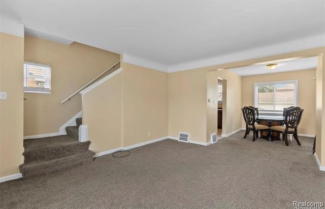 18512 Schaefer Highway, Detroit, MI 48235