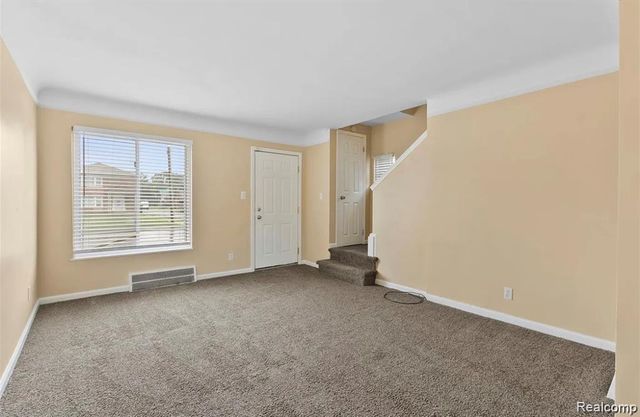 18512 Schaefer Highway, Detroit, MI 48235