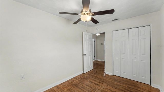 1050 PINE AVENUE, Lake Wales, FL 33853