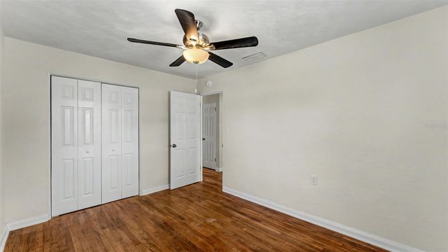 1050 PINE AVENUE, Lake Wales, FL 33853