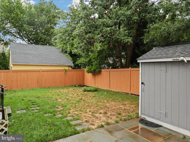 4701 8TH RD S, Arlington, VA 22204