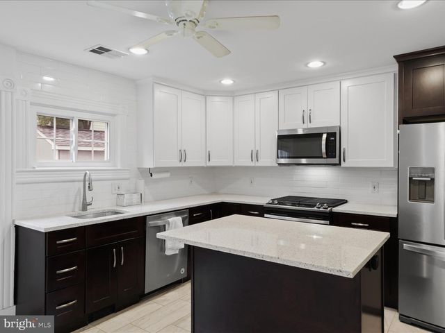 4701 8TH RD S, Arlington, VA 22204