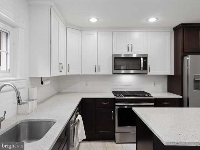 4701 8TH RD S, Arlington, VA 22204