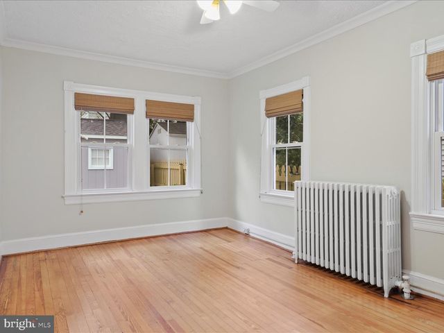4701 8TH RD S, Arlington, VA 22204
