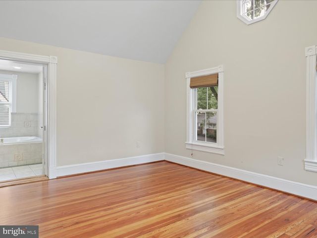 4701 8TH RD S, Arlington, VA 22204