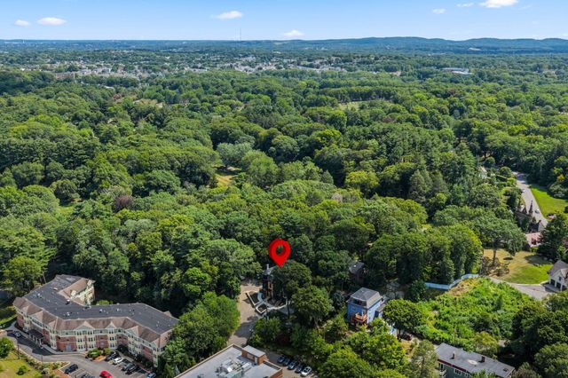 16-18 Yale Terrace 2, Boston, MA 02130
