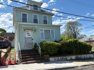 42 Quaid Street, Sayreville, NJ 08872