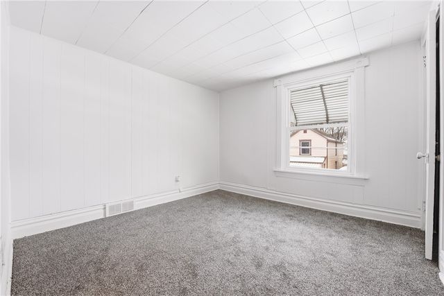 315 Mitchell Avenue, City Of But Nw, PA 16001