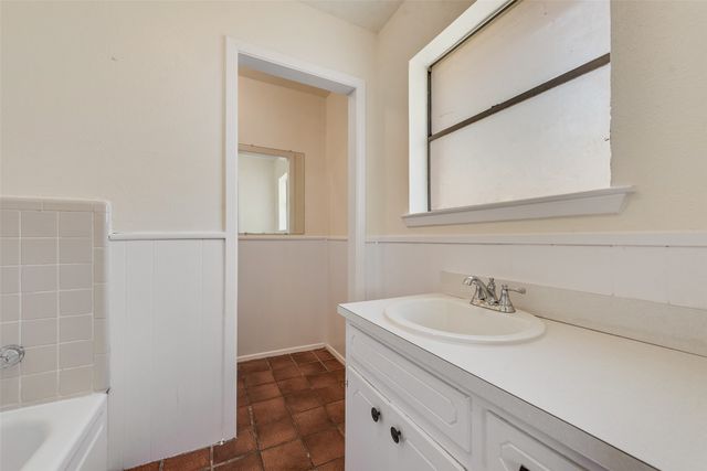 111 Joyce Drive, Argyle, TX 76226