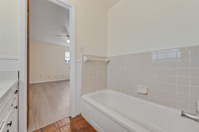 111 Joyce Drive, Argyle, TX 76226