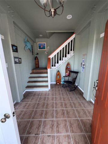 979 Rancho Carribe Drive, Crystal Beach, TX 77650