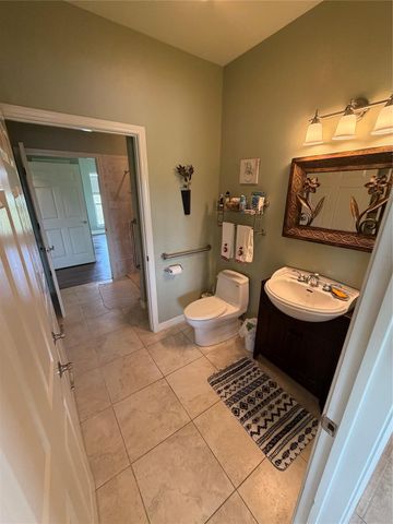 979 Rancho Carribe Drive, Crystal Beach, TX 77650