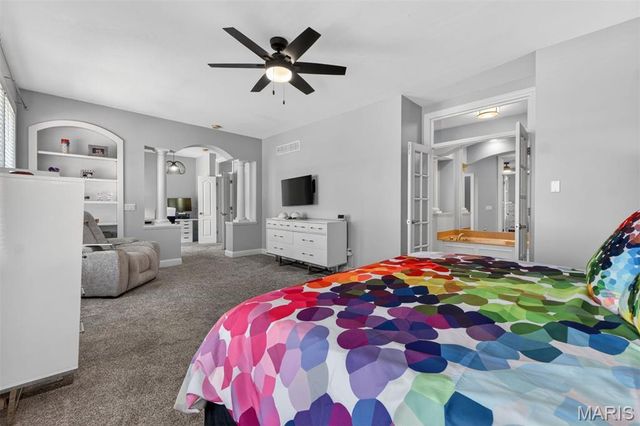 1228 S Main Street, St Charles, MO 63301