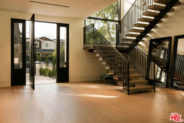 4634 Ethel Avenue, Sherman Oaks, CA 91423