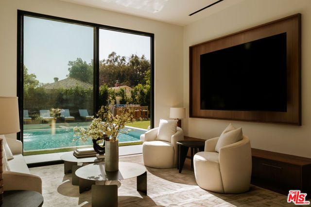 4634 Ethel Avenue, Sherman Oaks, CA 91423