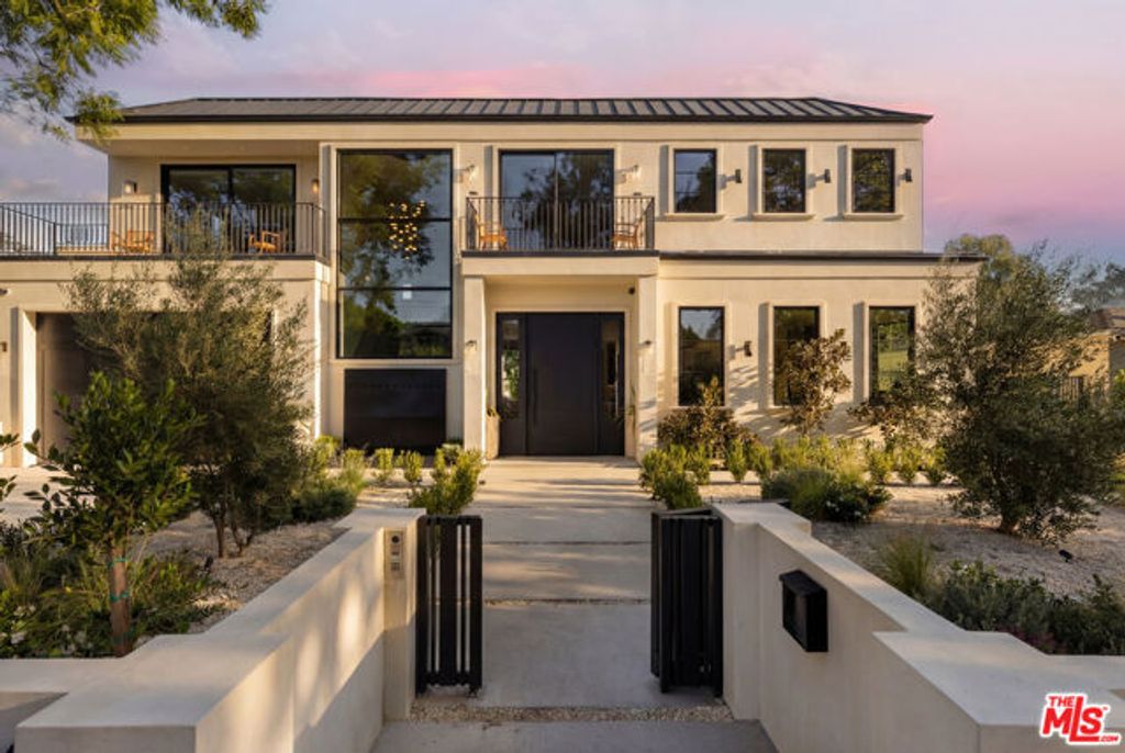 4634 Ethel Avenue, Sherman Oaks, CA 91423