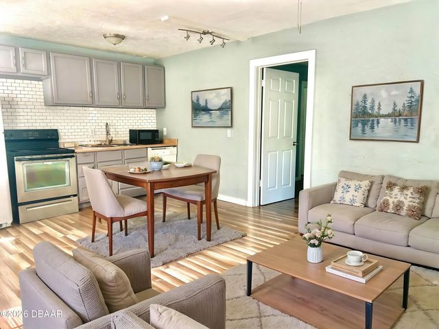 731 Florence Street, Daytona Beach, FL 32114