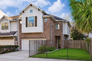 5213 Rose Street, Houston, TX 77007