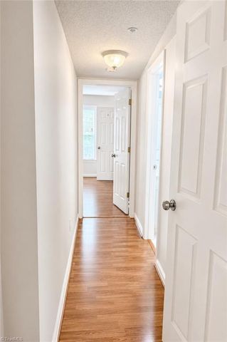 122 Ivy Glen Court, Winston-salem, NC 27127