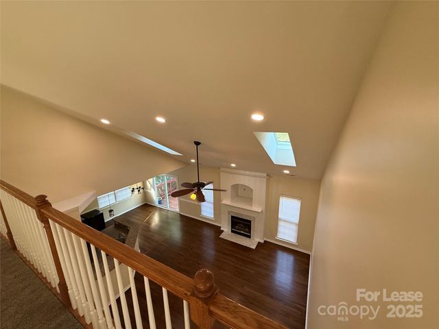 10822 Chamberlain Hall Court, Charlotte, NC 28277