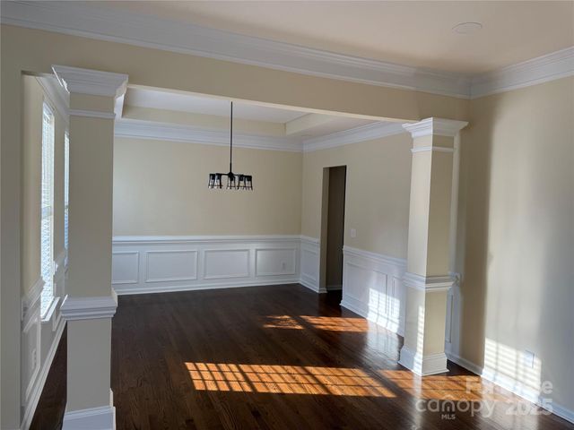 10822 Chamberlain Hall Court, Charlotte, NC 28277