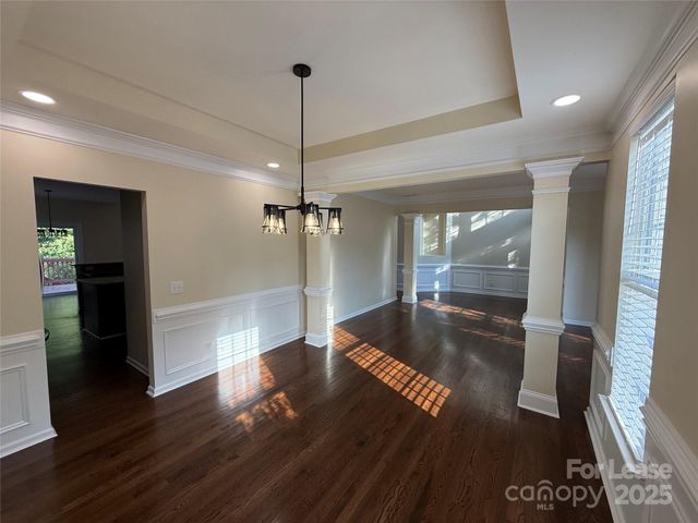 10822 Chamberlain Hall Court, Charlotte, NC 28277