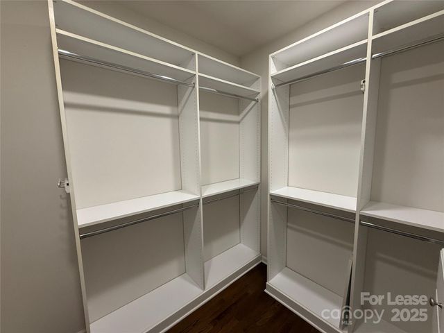 10822 Chamberlain Hall Court, Charlotte, NC 28277