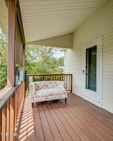 145 Rainbow Circle 5, Bristol, VA 24201