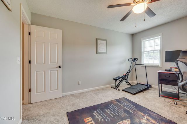 145 Rainbow Circle 5, Bristol, VA 24201