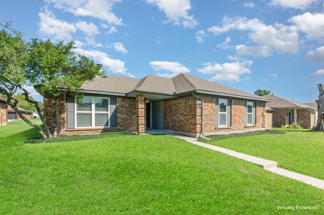 1529 Springaire Lane, Lewisville, TX 75077