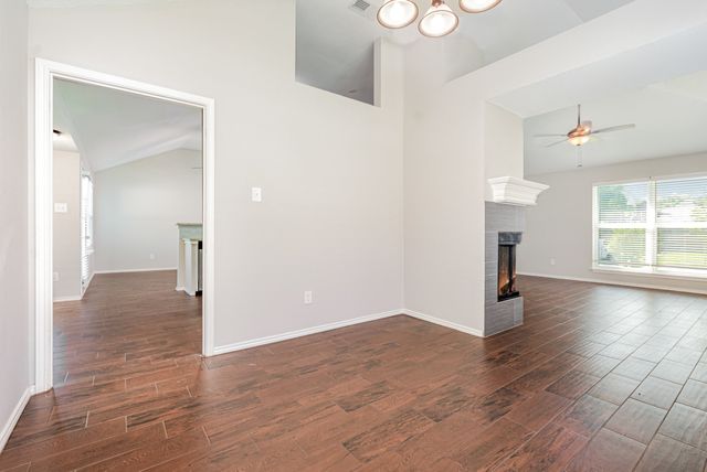 1529 Springaire Lane, Lewisville, TX 75077