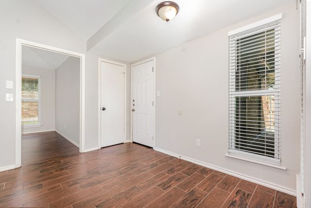 1529 Springaire Lane, Lewisville, TX 75077