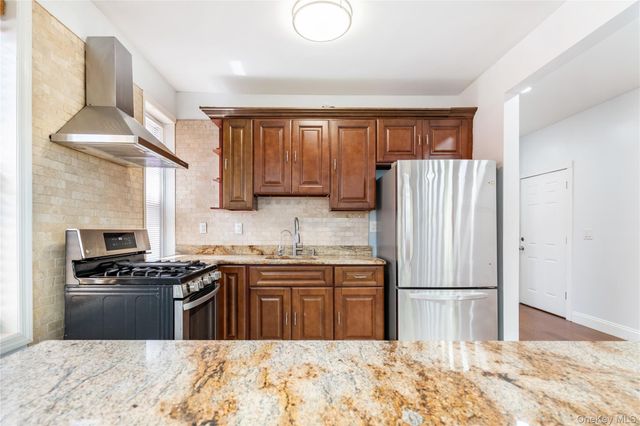 3335 Perry Avenue, Bronx, NY 10467
