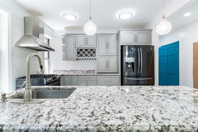 3335 Perry Avenue, Bronx, NY 10467