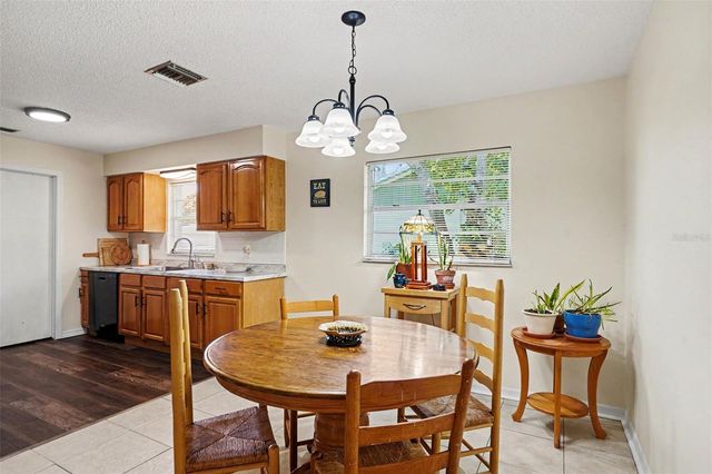 250 CAMBRIDGE AVENUE NE, Palm Bay, FL 32907