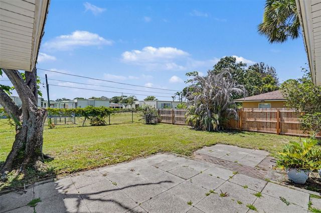 250 CAMBRIDGE AVENUE NE, Palm Bay, FL 32907