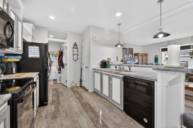 31 Mercury Drive, Richland, WA 99352