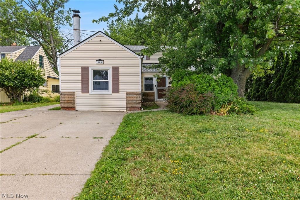29061 W Willowick Drive, Willowick, OH 44095