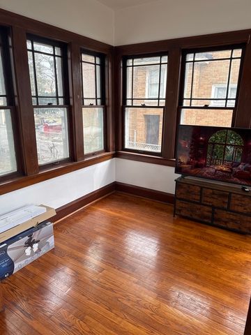 1425 Lincoln Street, North Chicago, IL 60064