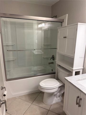 5196 BEACH DRIVE SE B, St Petersburg, FL 33705