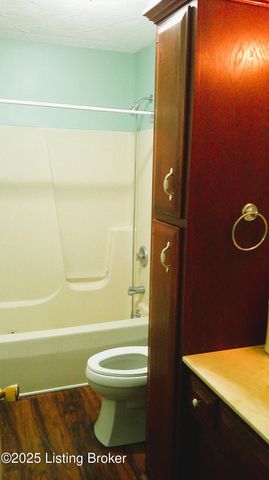 138 Sapphire Ct, Bardstown, KY 40004