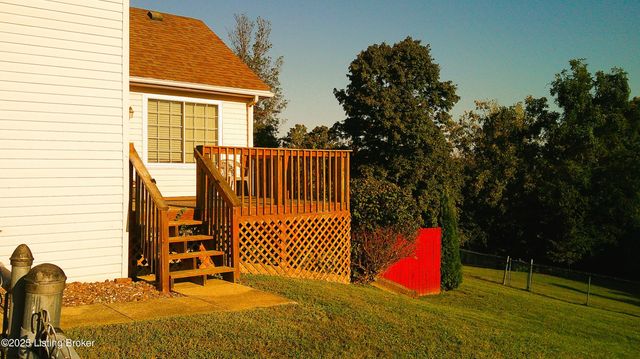 138 Sapphire Ct, Bardstown, KY 40004