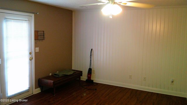 138 Sapphire Ct, Bardstown, KY 40004