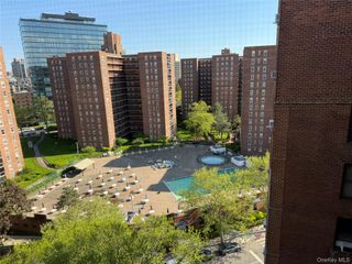 61-55 98 Street 14F, Rego Park, NY 11374