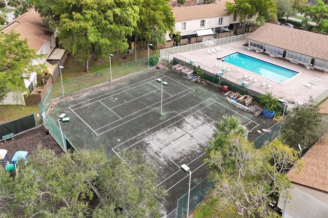 8226 NW 8th Place 6, Fort Lauderdale, FL 33324