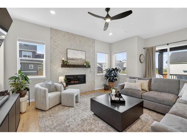 302 S 2nd Ave, Superior, CO 80027