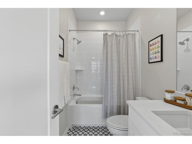 302 S 2nd Ave, Superior, CO 80027